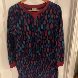 Mountains Peak - Colorful Leaf Patterned Long Sleeve Flannel Nightgown - Sz S